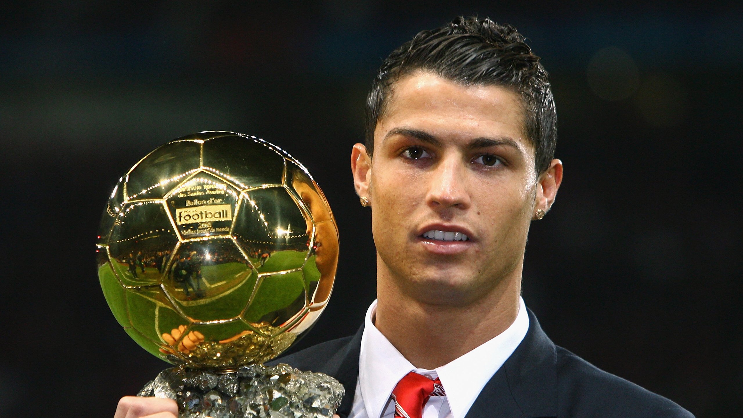 TheShy新规与德国队连败引发双重争议